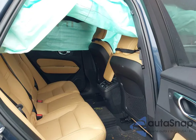 YV4M12RM2S1038727: 43994760