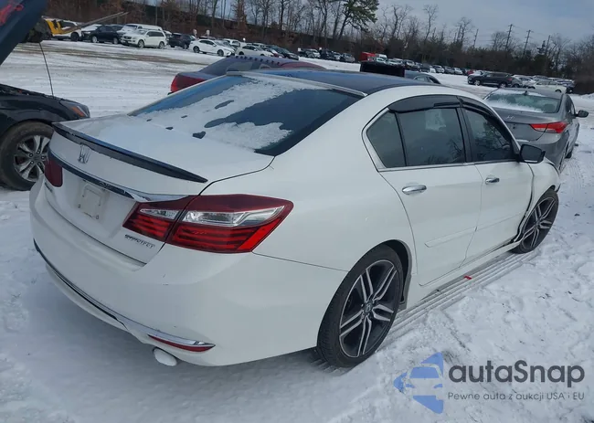 1HGCR2F69GA015838: 43994783