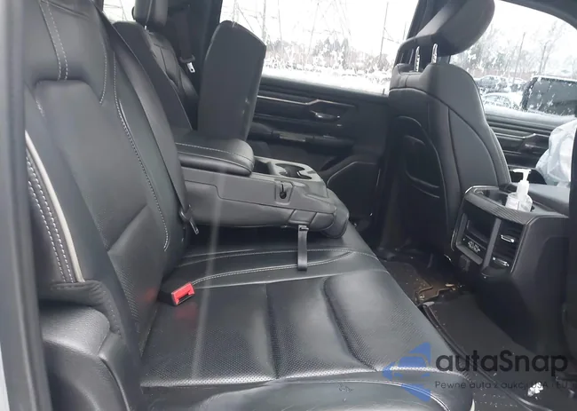 1C6SRFHT3KN512901: 43994800