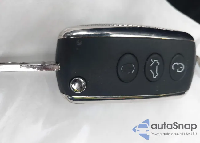 SCBET9ZA5FC049752: 43994861