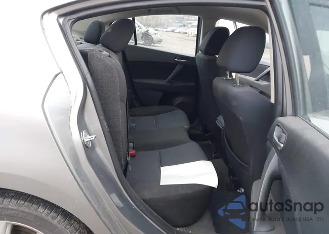 JM1BL1VG2B1375381: 43994911