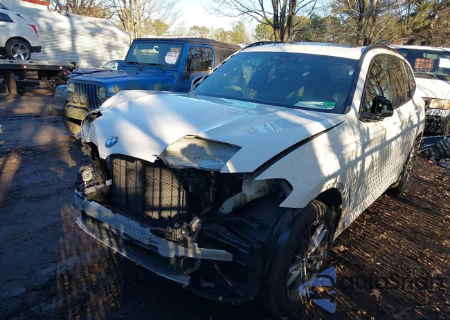 5UXTY3C09M9F68222: 43994977