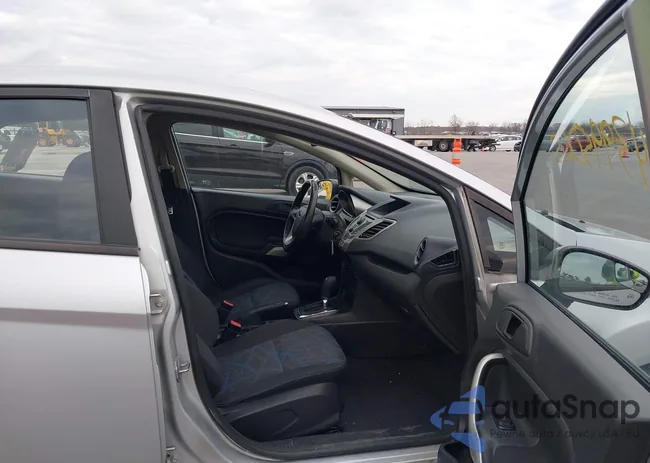 3FADP4CJ8BM203300: 43995005