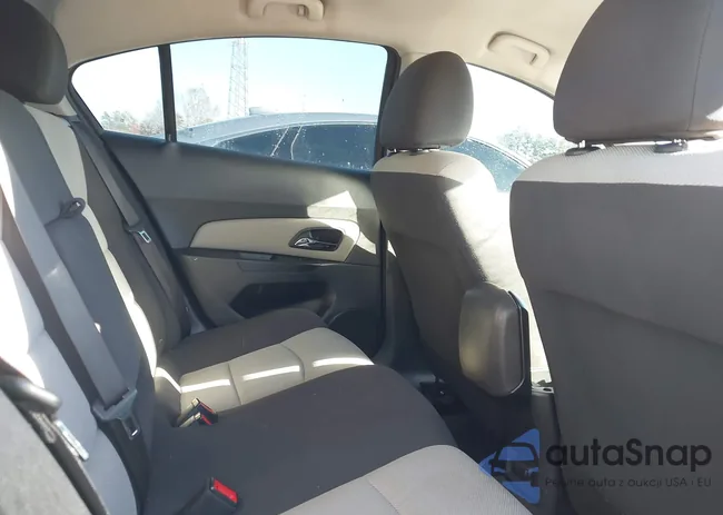 1G1PA5SH6D7172888: 43995054