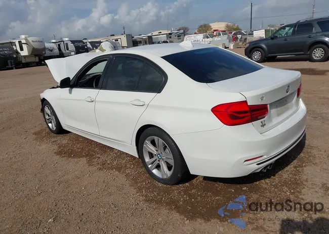 WBA8E9G58GNT83951: 43995065