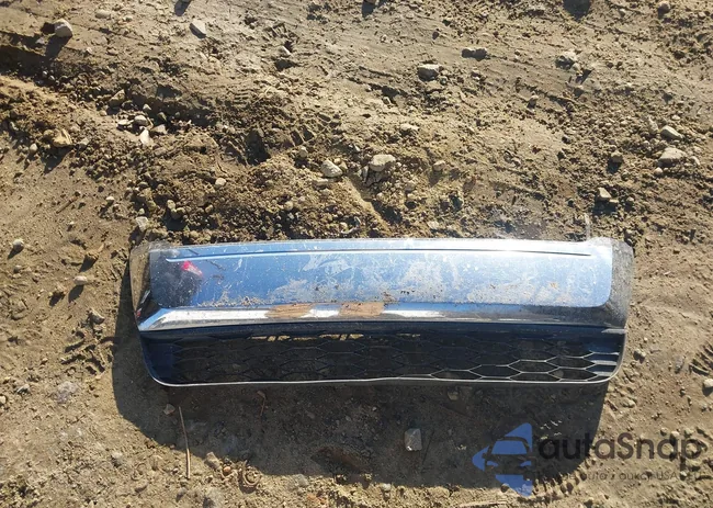 1FADP3H28JL238222: 43995111