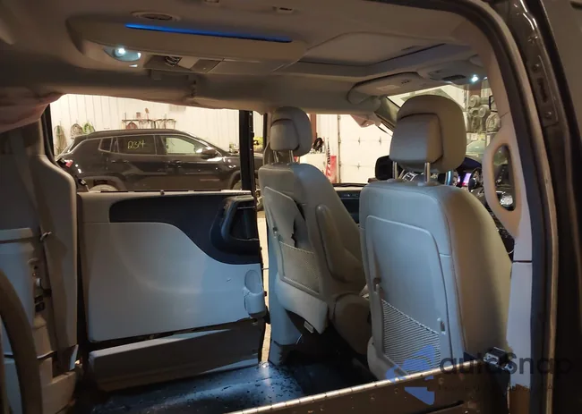 2C4RC1CG7GR159675: 43995249