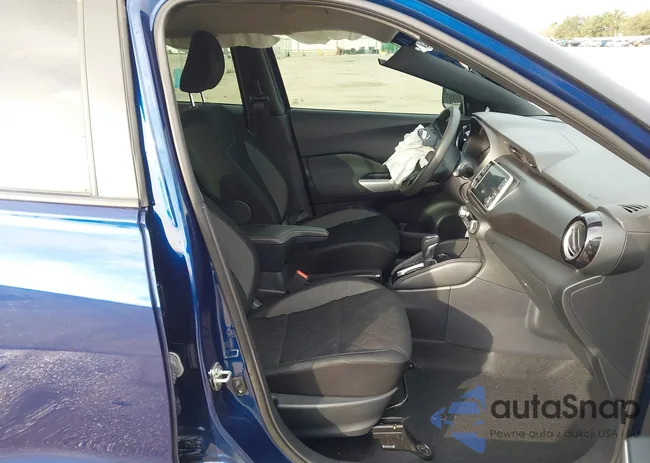 3N1CP5CV0LL564822: 43994271