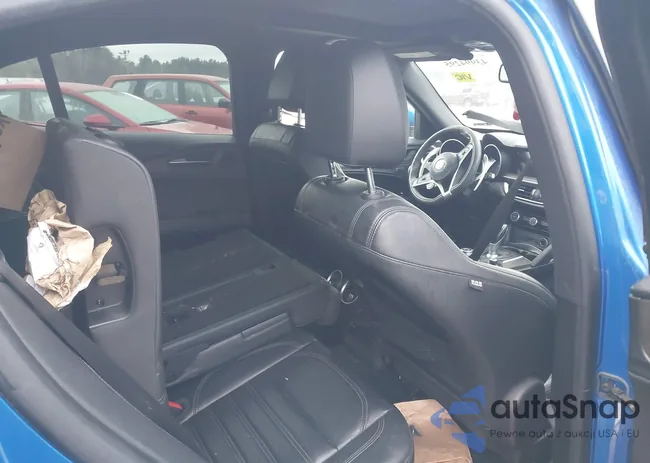 ZASFAKNNXJ7B96357: 43994295