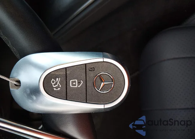 W1KLF4HB7RA038119: 43994298