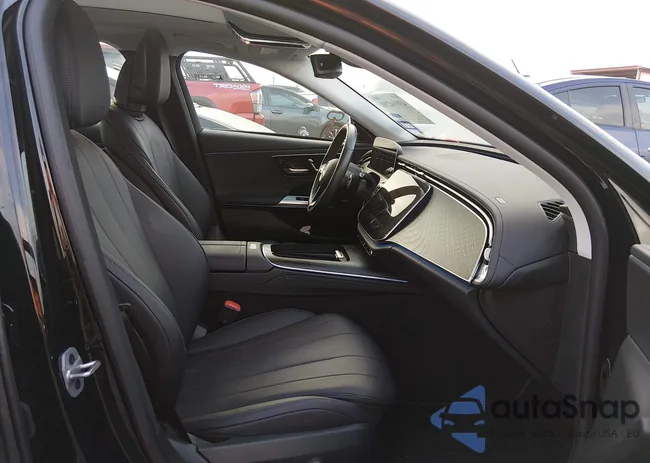 W1KLF4HB7RA038119: 43994298