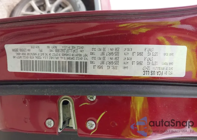 1C4PJLLB7JD621899: 43994302