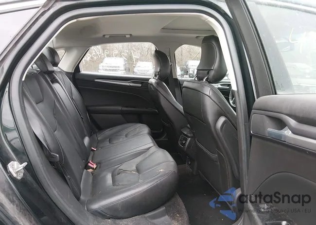 3FA6P0K97ER232366: 43994389