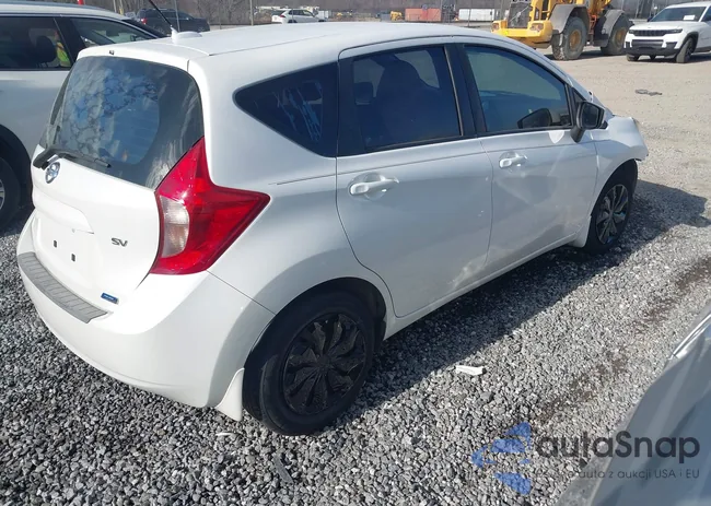 3N1CE2CP5GL394565: 43994463