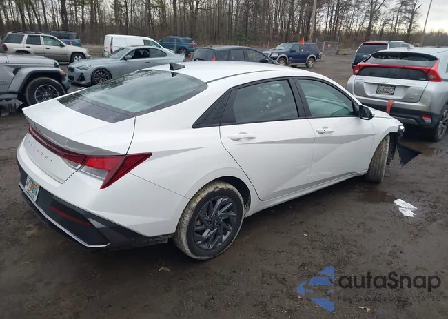 KMHLM4DG3RU663077: 43994509