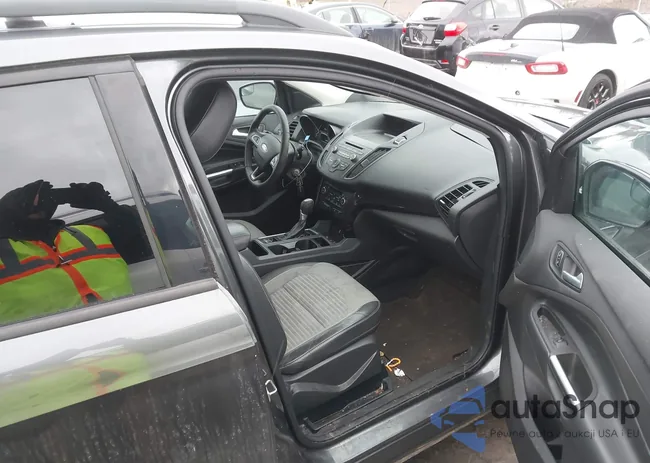 1FMCU9GD5JUB30246: 43994512