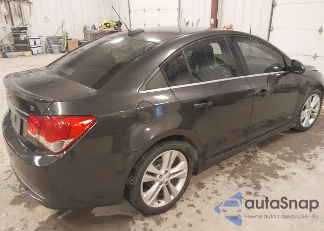 1G1PE5SB1F7291807: 43994558