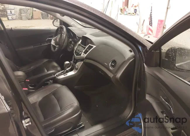 1G1PE5SB1F7291807: 43994558