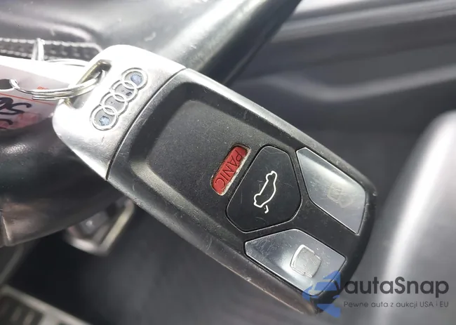 WAUB4CF59JA005630: 43994584