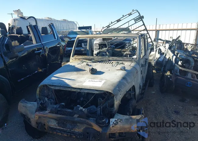 1C4BJWEG5HL573095: 43994596