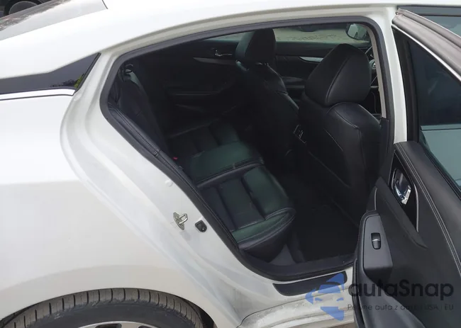 1N4AA6AP8HC411761: 43994606