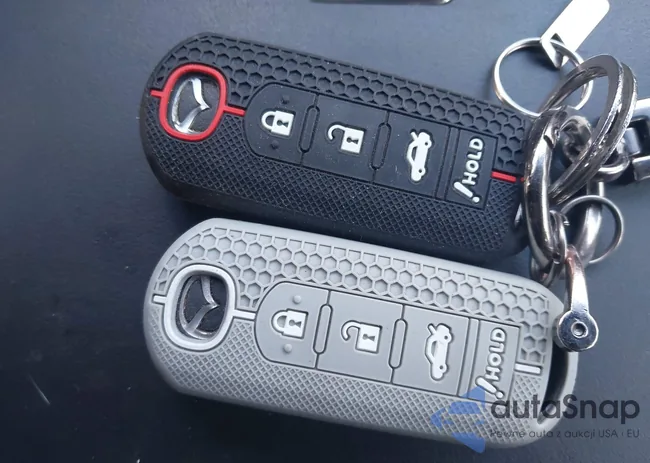 JM3TB3DV5C0345776: 43994656