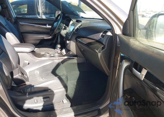 5XYKW4A72EG490128: 43995671