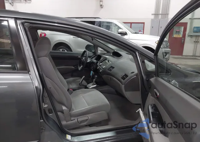 2HGFA1F51AH306512: 43995692