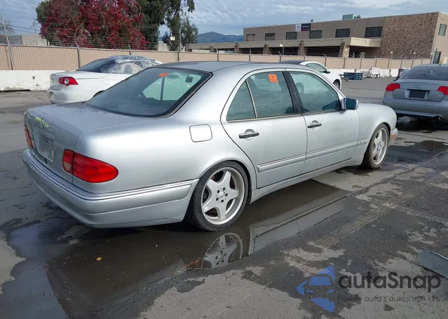 WDBJF70F2WA694711: 43995802