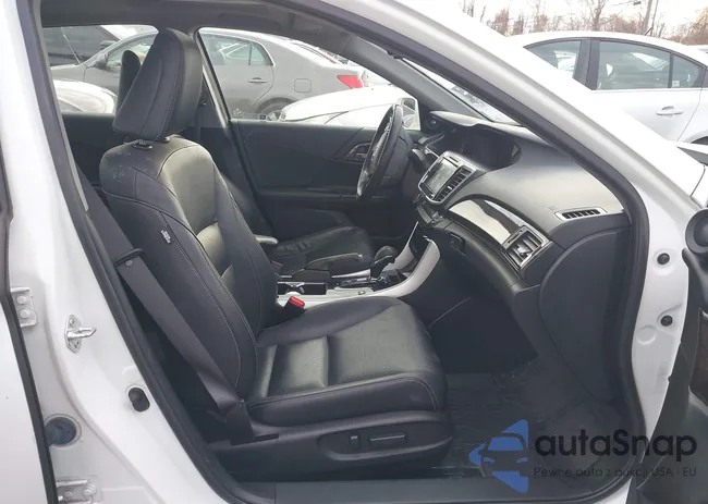 JHMCR6F51HC005404: 43995881