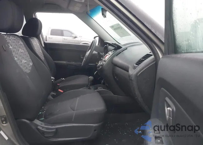 KNDJT2A20B7214083: 43995898