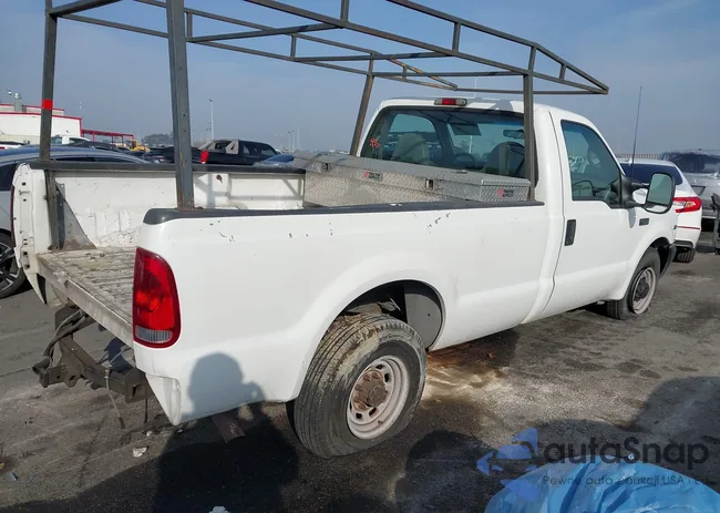 1FTNF20L82ED34339: 43995915