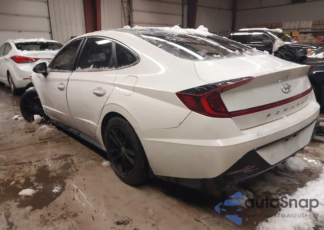 5NPEF4JA9MH079793: 43995944