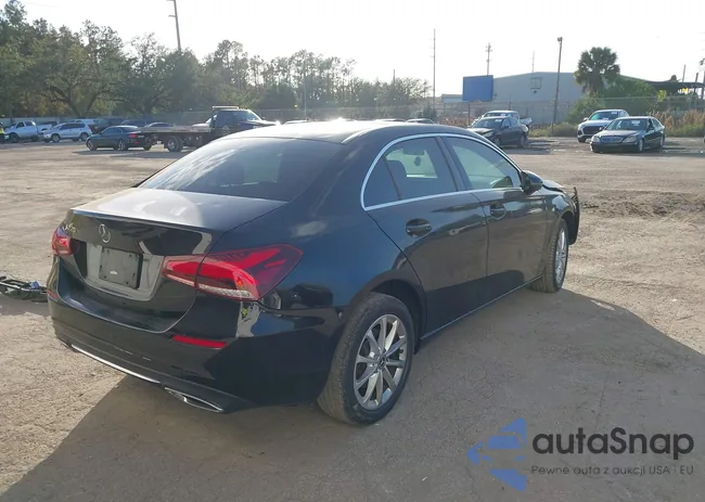 W1K3G4EB2LJ216320: 43995960