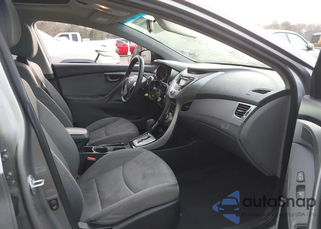 KMHDH4AE2CU188038: 43995995