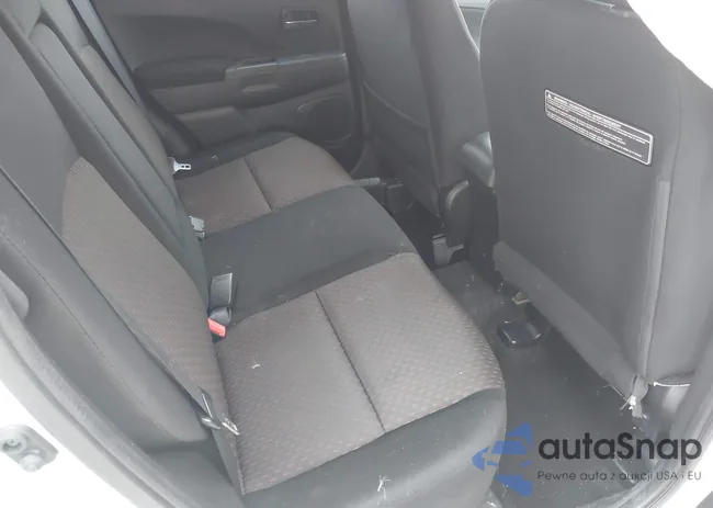 JA4AR3AU8HZ039420: 43996058