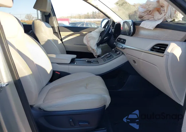 KM8R4DHE8NU338583: 43996079