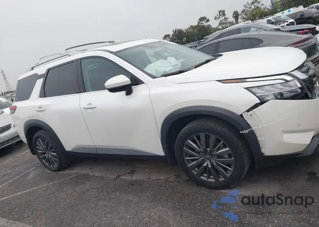 5N1DR3CBXRC242811: 43996081