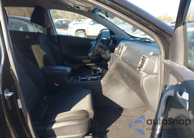 KNDPMCAC4H7128130: 43996089