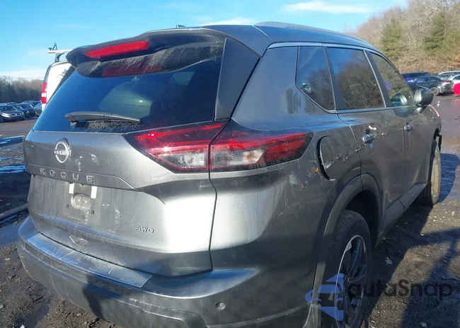 5N1BT3BB1SC825025: 43996159