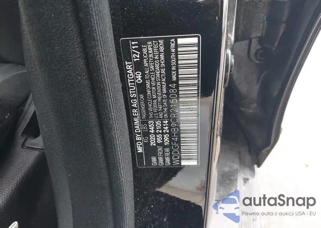 WDDGF4HB9CR215084: 43996176