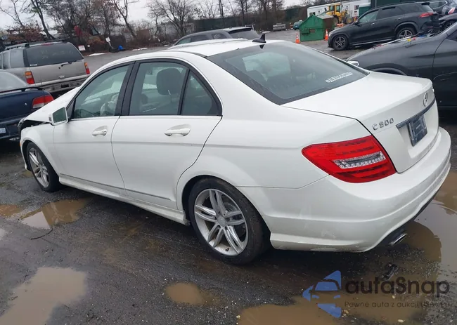 WDDGF8BB3CR211659: 43996185