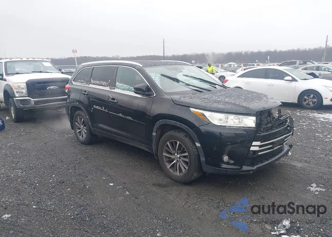 5TDJZRFH0JS531614: 43996224