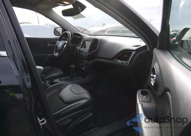 1C4PJMLNXKD213947: 43996243