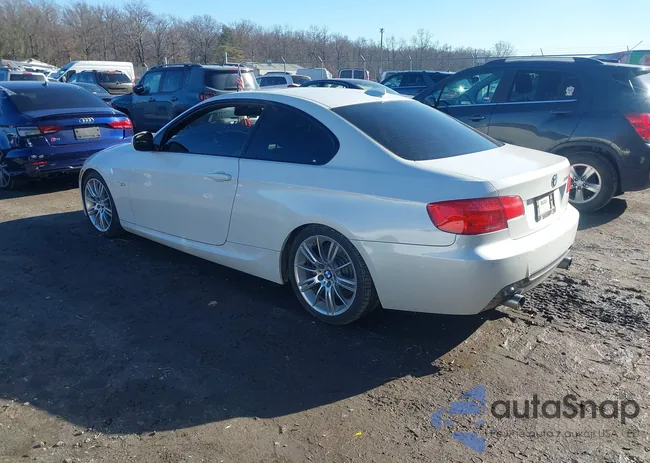 WBAKG7C5XCE802872: 43995293