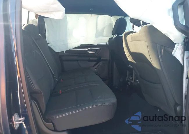 1C6SRFFT2KN650383: 43995300