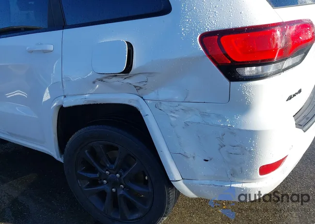 1C4RJFAG0LT293596: 43995306