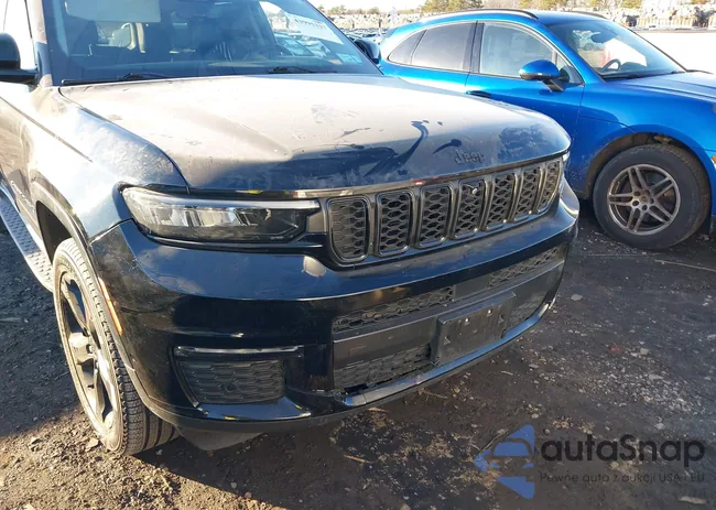 1C4RJKBG1N8635439: 43995317