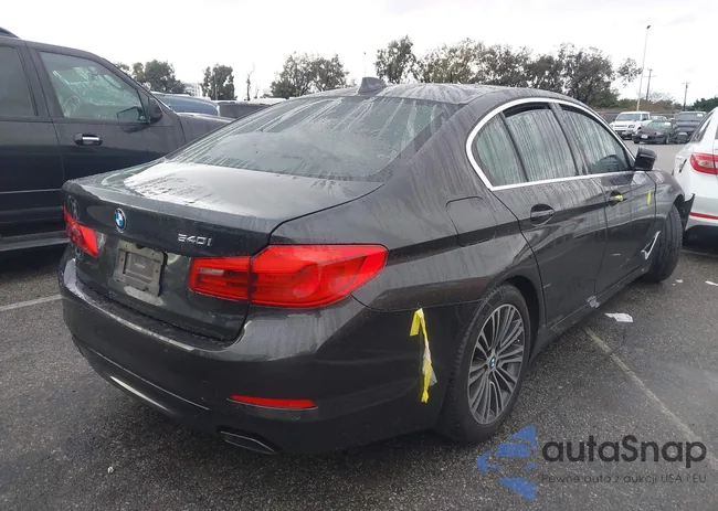 WBAJE5C54KG919789: 43995335