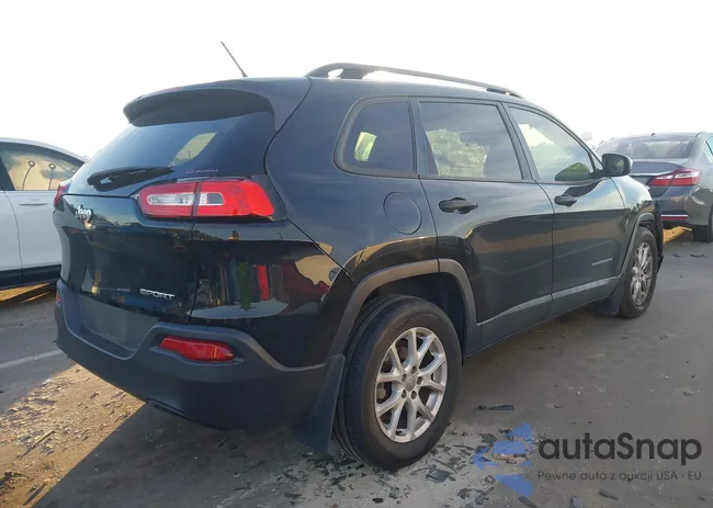 1C4PJLAB7GW281993: 43995357